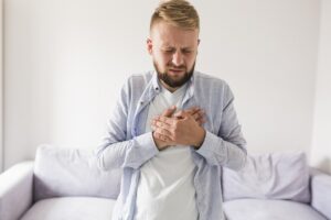 デリケートゾーンの黒ずみの原因は接触皮膚炎なのか？