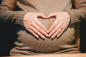 妊娠中にデリケートゾーンの黒ずみをケアできる方法は？